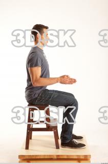 Sitting reference of Levoslav 0013